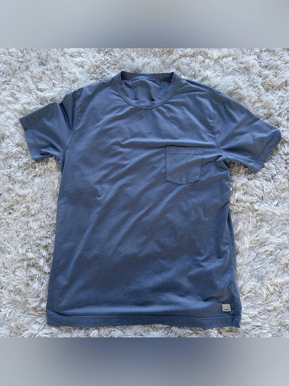 Vuori Short-Sleeve Pocket Tee in Slate Blue